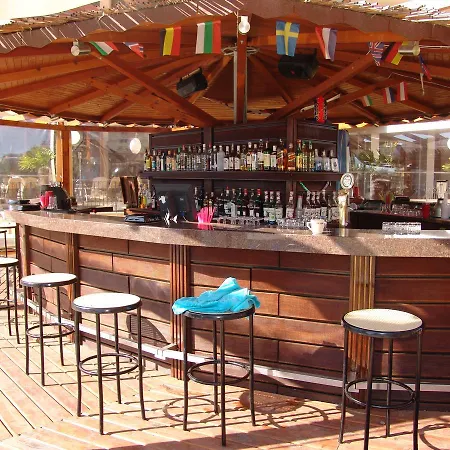 アパートホテル Poseidon スヴェティ・ヴラス